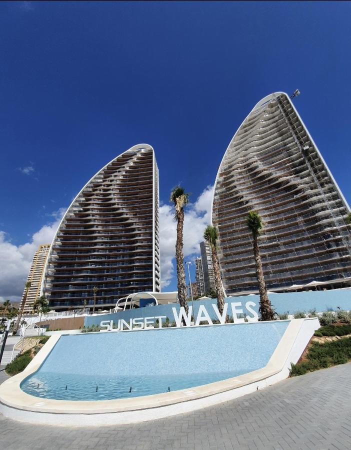 Sunset Waves Benidorm Daire Dış mekan fotoğraf